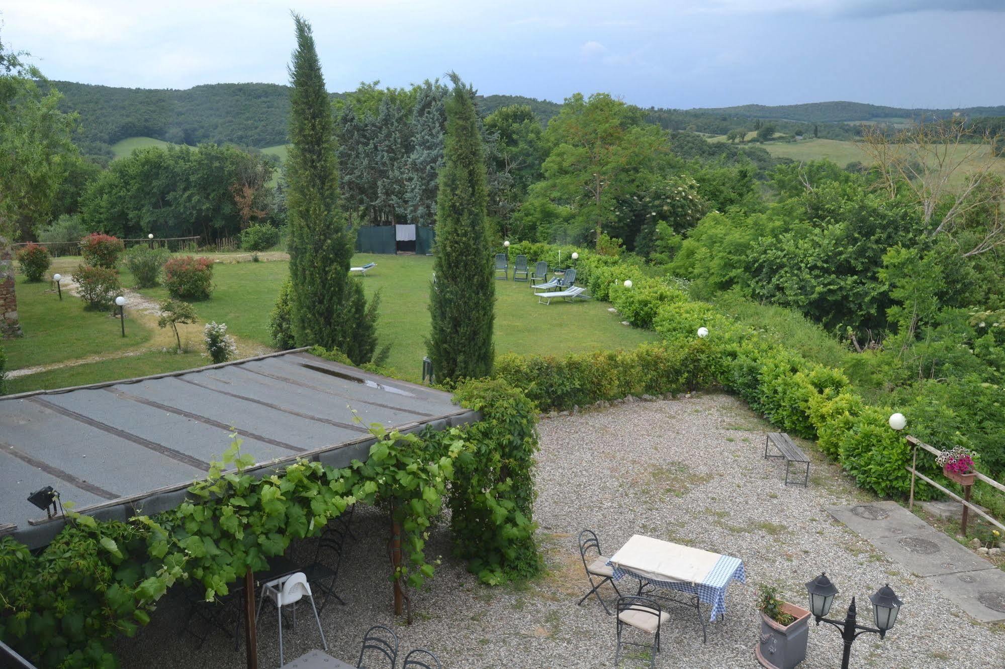 B&B Il Pozzo Di Radi Monteroni d'Arbia Bagian luar foto